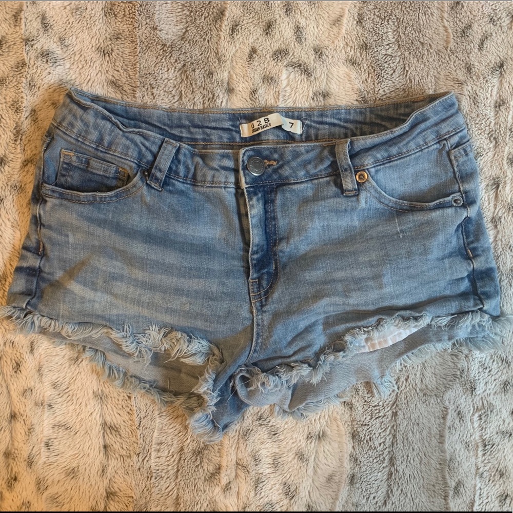 Urban Basics Shorts